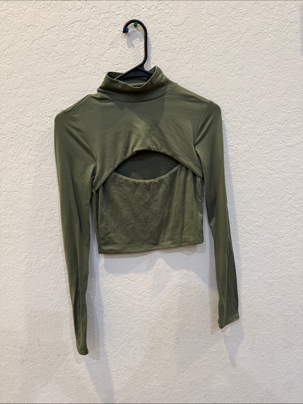 Fashion Nova Olive Cutout Long-Sleeve Crop Top
